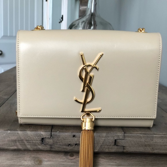 SOLD***Saint Laurent Monogram Classic - Picture 2 of 8